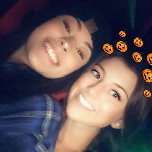 Meet your Posher, Hana